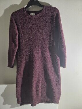 Jessica Simpson Plush Crewneck Sweater in Deep Plum